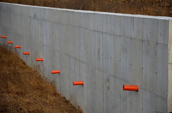 Cost of Retaining Wall Drainage in Rockford
